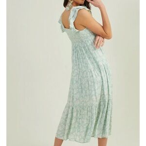 Mila Floral Tiered Midi